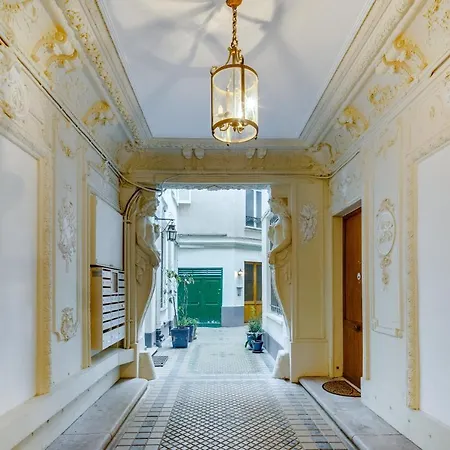 Sweett - Rue De Lallier * Parigi